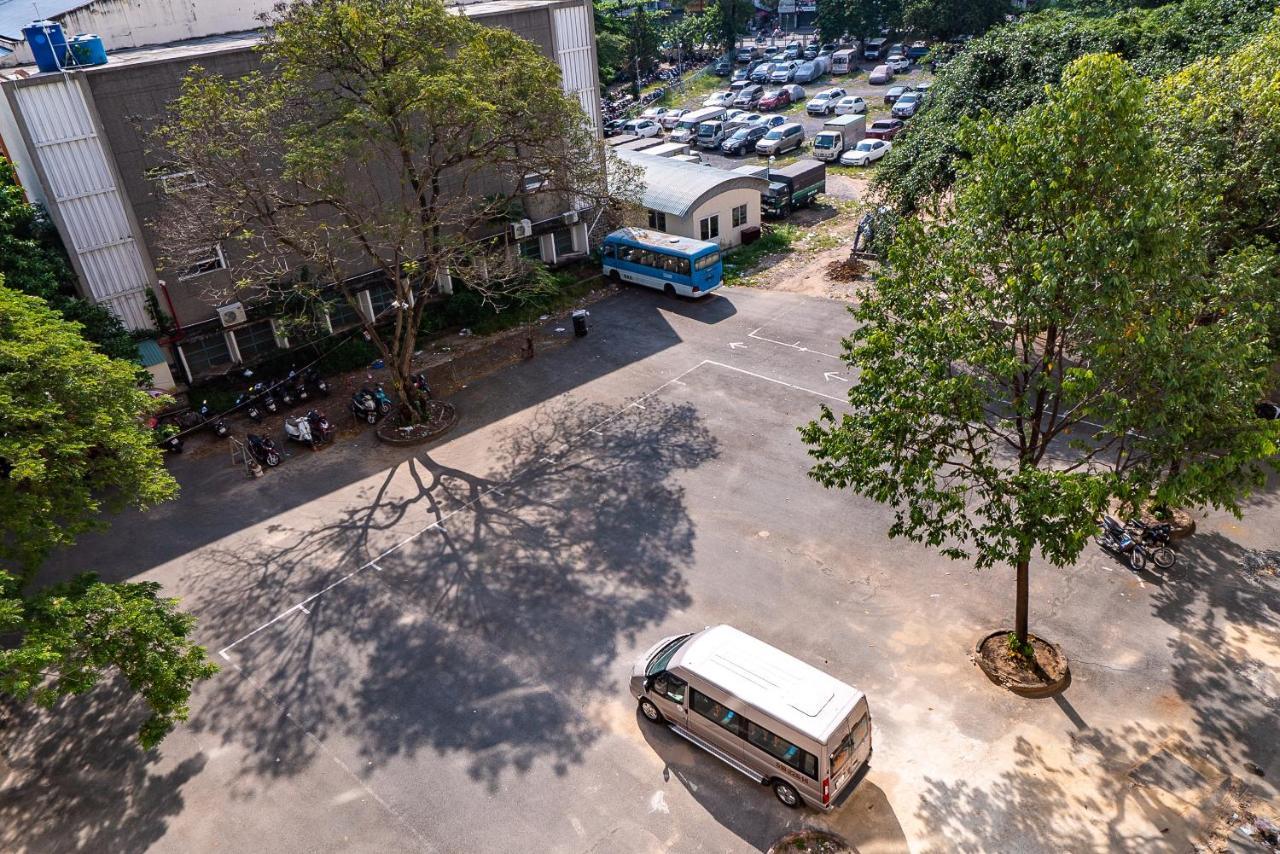 Mhome Pandora Ho Chi Minh City Exterior photo