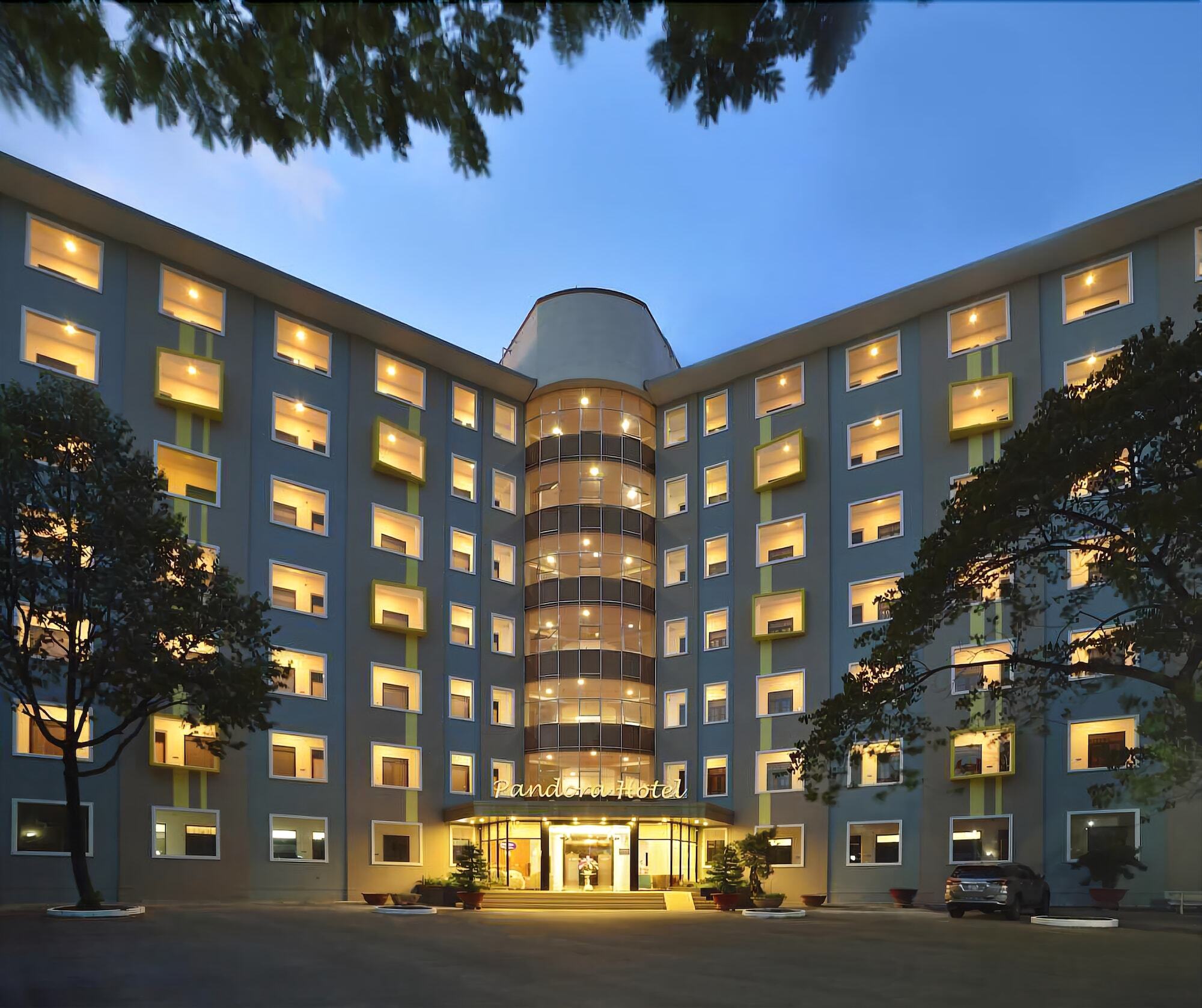 Mhome Pandora Ho Chi Minh City Exterior photo
